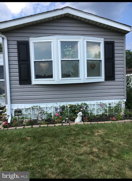 432 Running Brook Rd, North Wales, PA 19454
