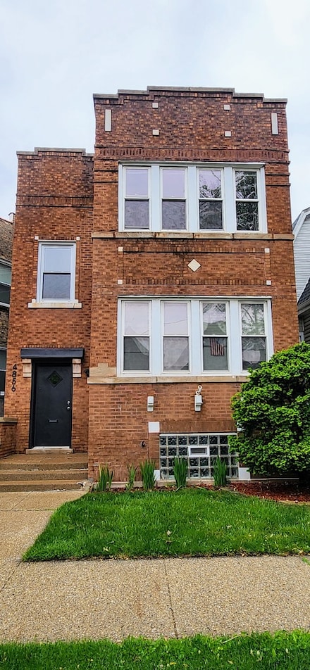 4856 W Dakin St Unit 2, Chicago, IL 60641