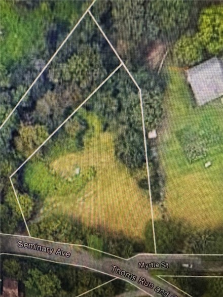 629 Seminary Ave, Oakdale, PA 15071