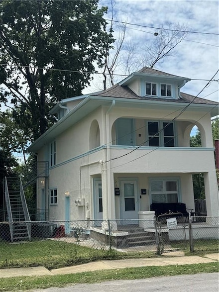 1217 W 21st St, Kansas City, MO 64108
