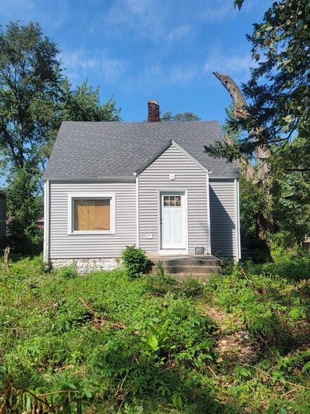 1132 Hanley St, Gary, IN 46406