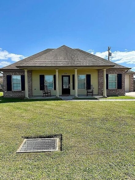 206 Cindy Ln, Gray, LA 70359