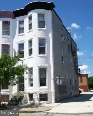2504 Saint Paul St, Baltimore, MD 21218