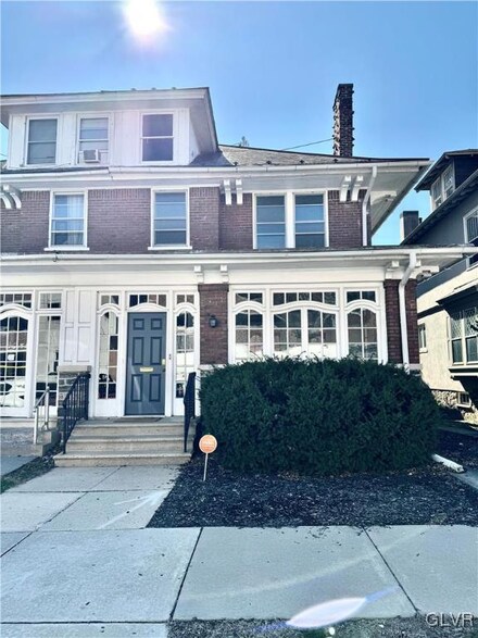 32 S 18th St, Allentown, PA 18104