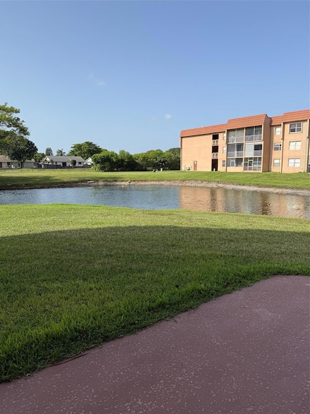 9881 Sunrise Lakes Blvd Unit 106, Sunrise, FL 33322