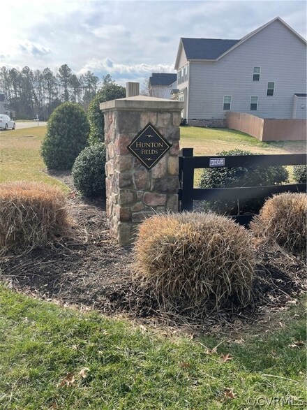 3900 Wyatt Farm Dr, Glen Allen, VA 23059