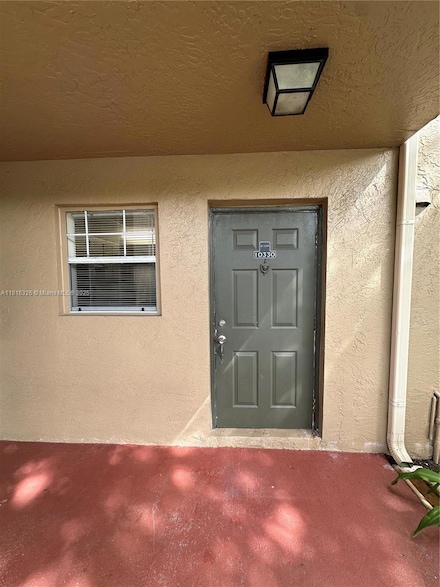 10330 NW 8th St Unit 104, Pembroke Pines, FL 33026
