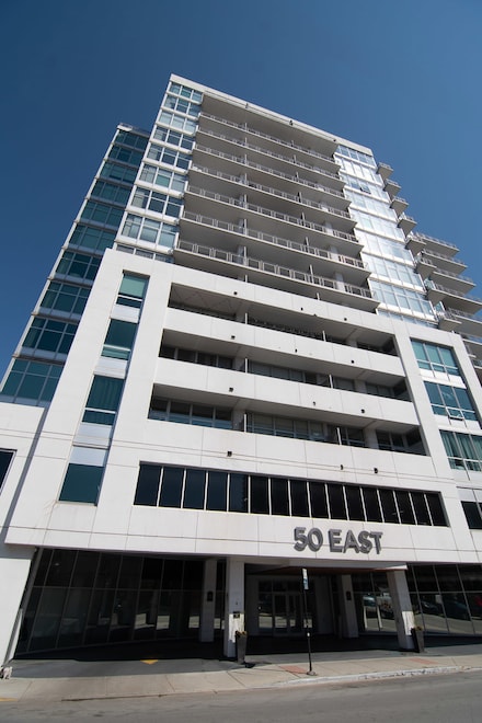 50 E 16th St Unit 714, Chicago, IL 60616
