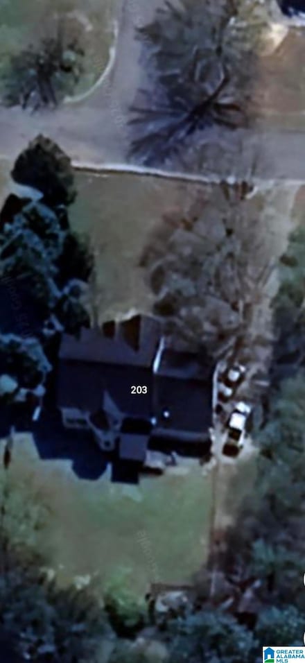 203 Brookshire Ln, Cropwell, AL 35054