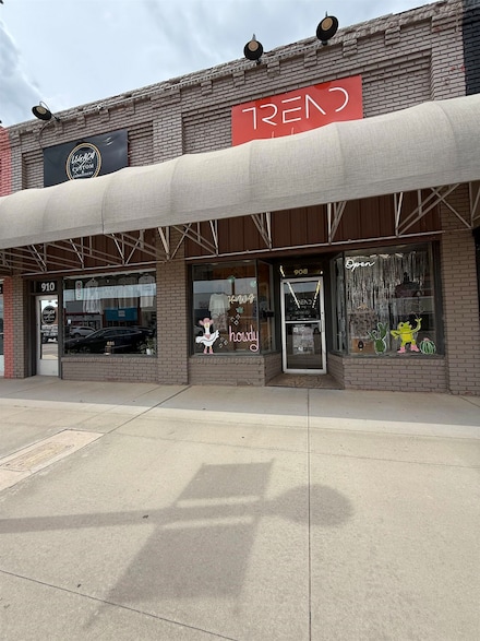 908 Main St, Woodward, OK 73801