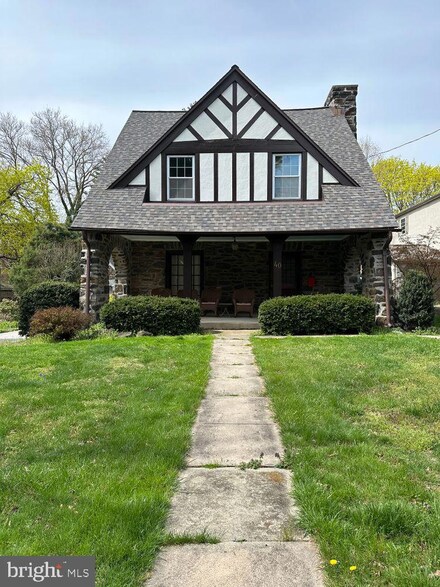 40 Oakland Terrace, Bala Cynwyd, PA 19004