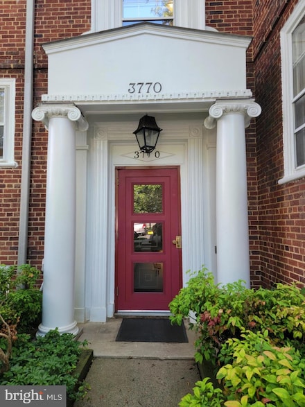 3770 39th St NW Unit 138, Washington, DC 20016
