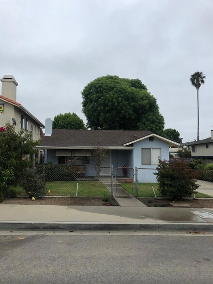 250 N 10th St, Grover Beach, CA 93433