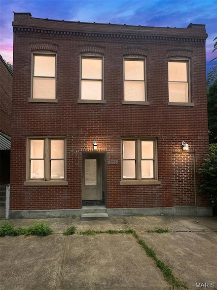 3658 Salena St, Saint Louis, MO 63118