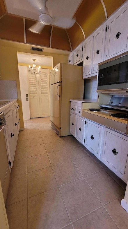 22 Golfs Edge Unit A, West Palm Beach, FL 33417