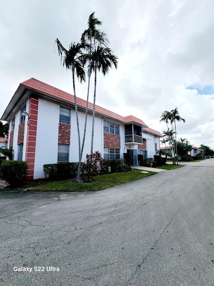 3550 NW 8th Ave Unit 604, Pompano Beach, FL 33064