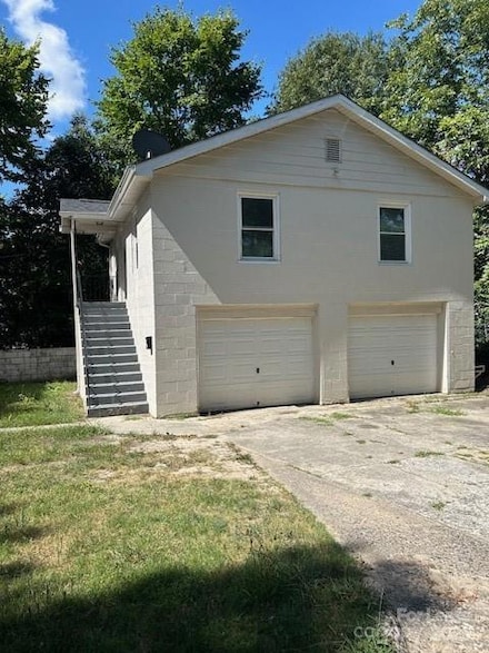 121 Patrick St Unit 1/2, Gastonia, NC 28054