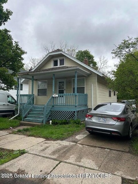 129 Clifford St, Lansing, MI 48912