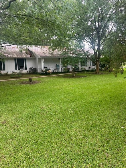 106 Ellis Mills Rd, Hessmer, LA 71341
