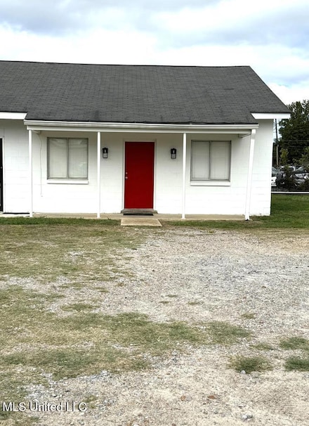 396 Liberty Rd, Natchez, MS 39120