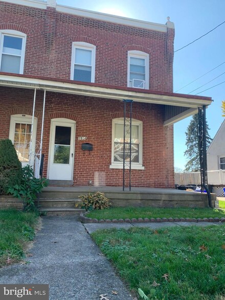 3914 Mary St, Drexel Hill, PA 19026