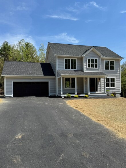 15 Vahalla Rd, Hillsborough, NH 03244