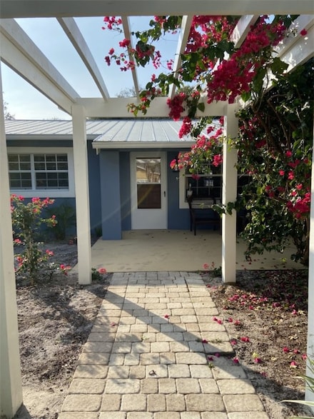 9365 Seagrape Dr, Vero Beach, FL 32963