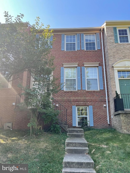 13115 Sparrow Tail Ln, Fairfax, VA 22033