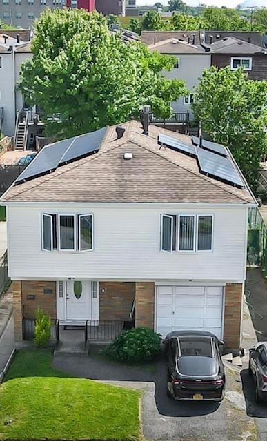 52 Amador St, Staten Island, NY 10303