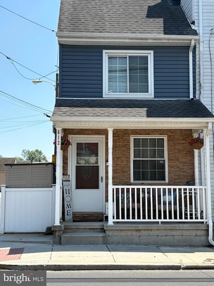 612 Pond St, Bristol, PA 19007