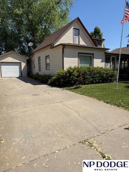 1016 N St, Tekamah, NE 68061
