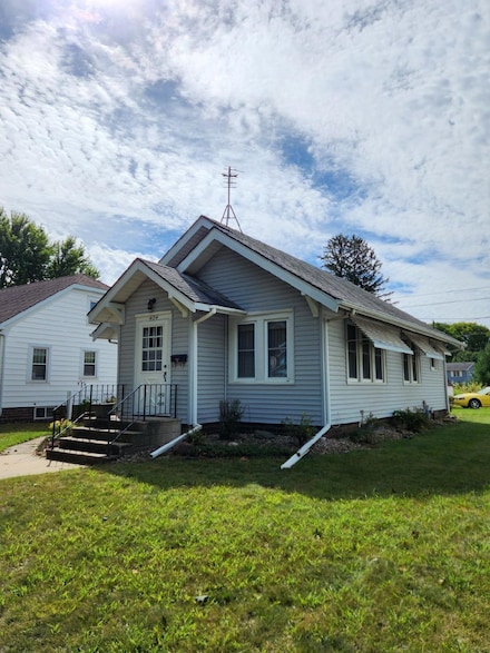 404 2nd Ave, Charles City, IA 50616