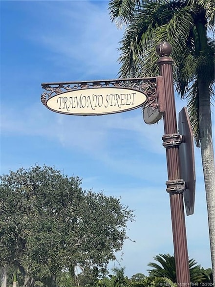 9 SE Tramonto St, Port St. Lucie, FL 34984