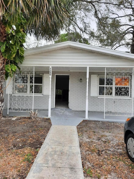 7240 Donna Dr, New Port Richey, FL 34652