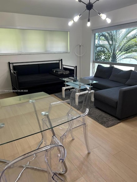 1800 NE 2nd St Unit 1, Pompano Beach, FL 33060