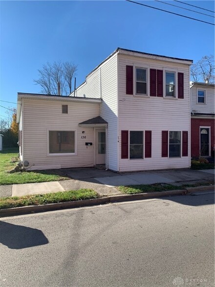 136 E Main St, Piqua, OH 45356