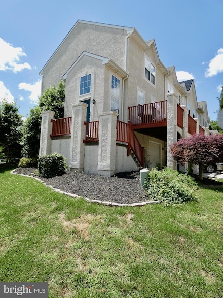22 Thomas Ln N, Newark, DE 19711