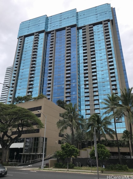 1200 Queen Emma St Unit 2705, Honolulu, HI 96813
