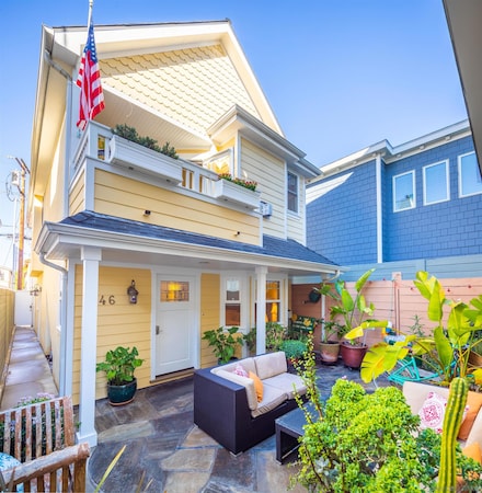 746 G Ave, Coronado, CA 92118