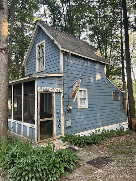 2 Merrill Ave, South Hamilton, MA 01982
