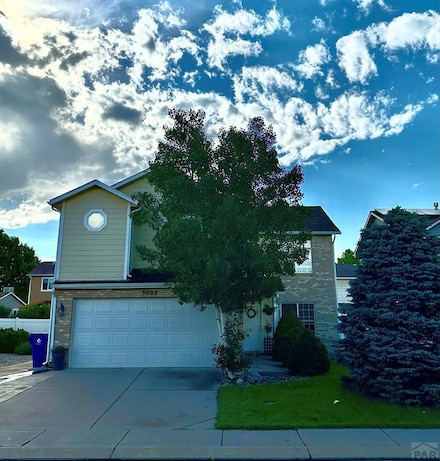 3003 Mirror Cir, Pueblo, CO 81004