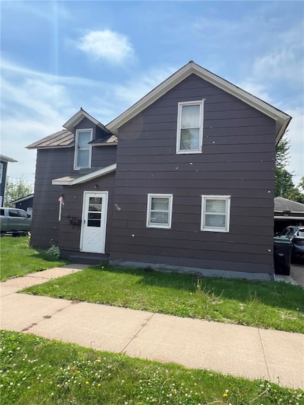 405 W Cedar St, Chippewa Falls, WI 54729
