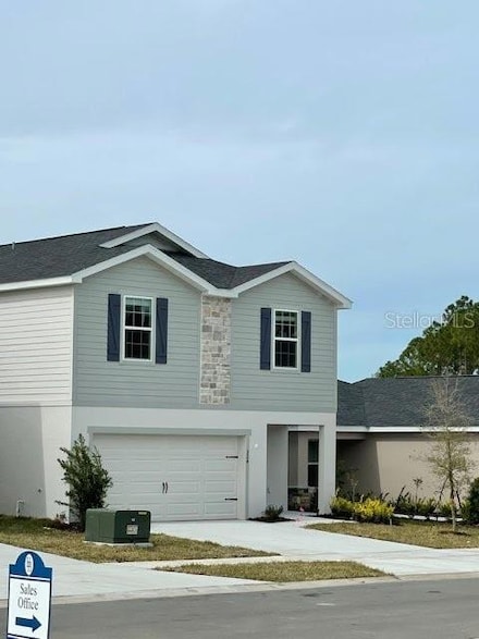 324 Lily Ln, Davenport, FL 33837