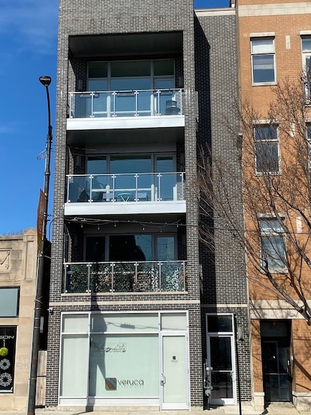 2054 W Chicago Ave Unit 3, Chicago, IL 60622