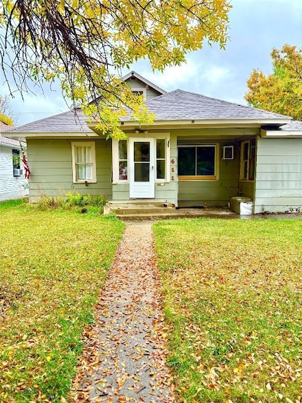 411 E 5th St, Laurel, MT 59044