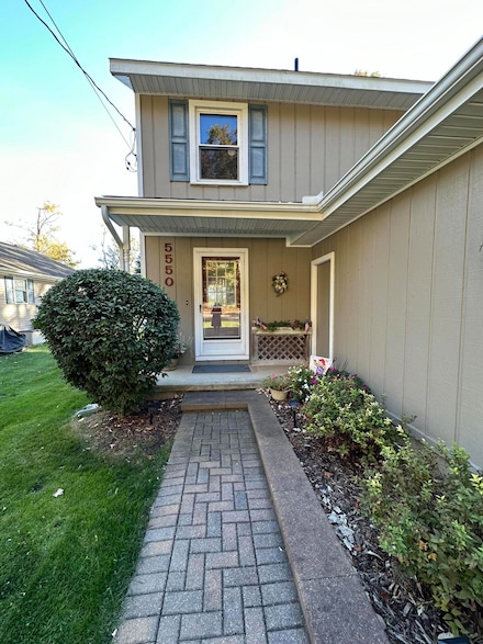 5550 Joslin Dr, Gregory, MI 48137