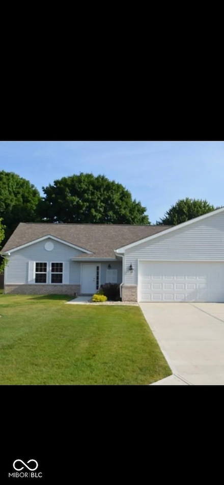 3408 Village Dr, Anderson, IN 46011