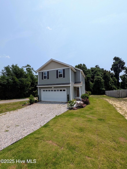 353 N Stephens St, Southern Pines, NC 28387