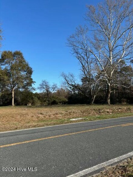 249 Ottis Miller Rd, Beulaville, NC 28518