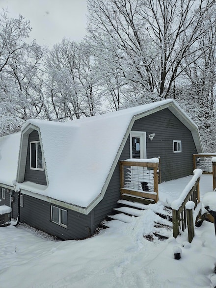 2935 Tahoe Trail, New Era, MI 49446